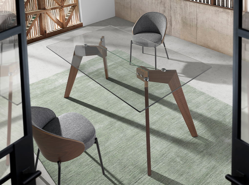 Masa de Dining Rectangulara din Sticla cu Picioare din Nuc Angel Cerda