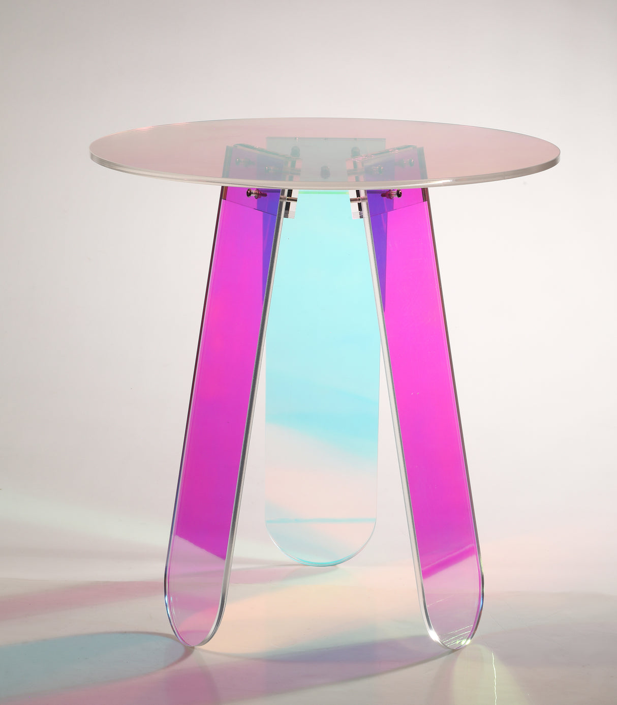 Masuta RaveNight 45 cm Acril Transparent si Opalizant Livin Hill