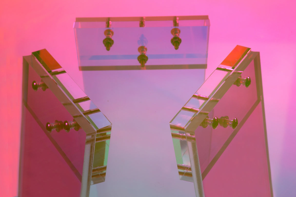 Masuta RaveNight 60 cm Acril Transparent si Opalizant Livin Hill