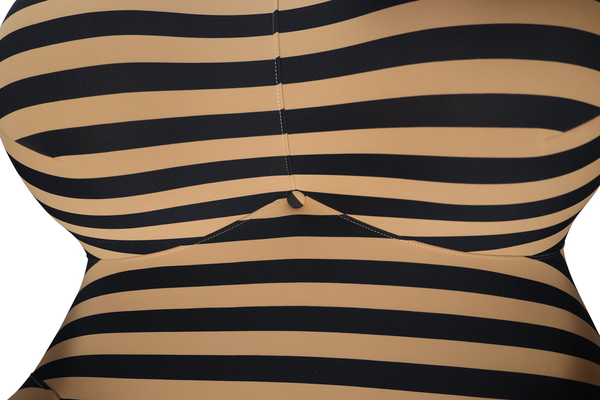 Fotoliu Avangarde Iconic cu Taburet Rotund Livin Hill