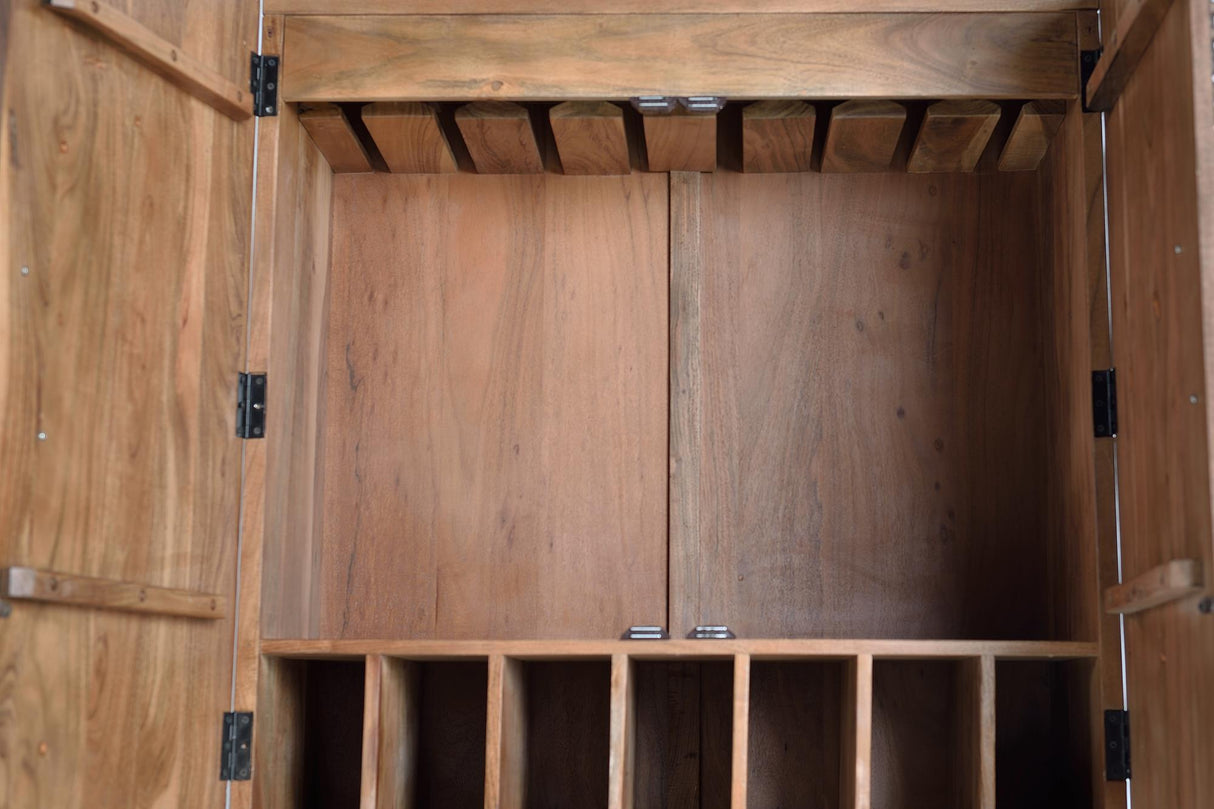 Dulap Bar din Lemn de Acacia cu Usi Sculptate Manual Giner y Colomer