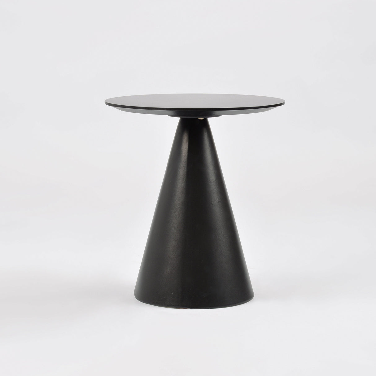 Birou Minimalist Rotund din Lemn Moale Livin Hill