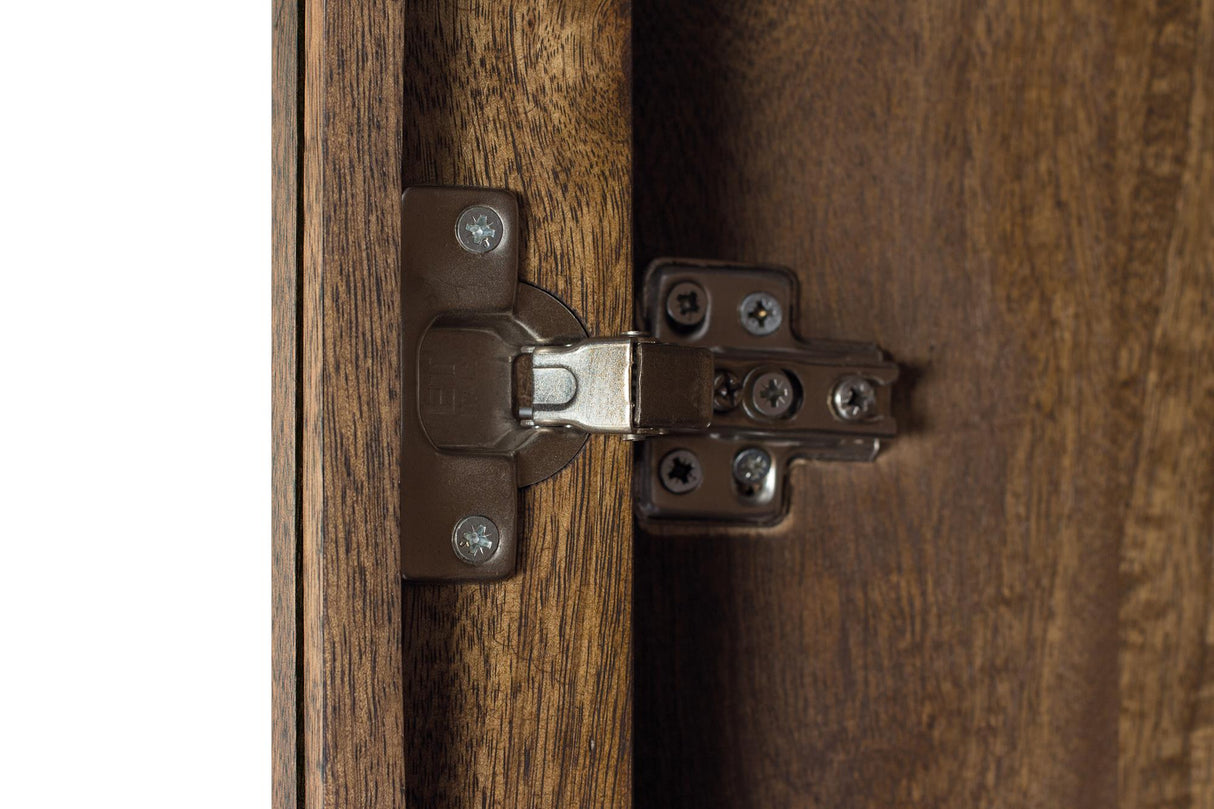 Vitrina din Mango si Metal Giner y Colomer