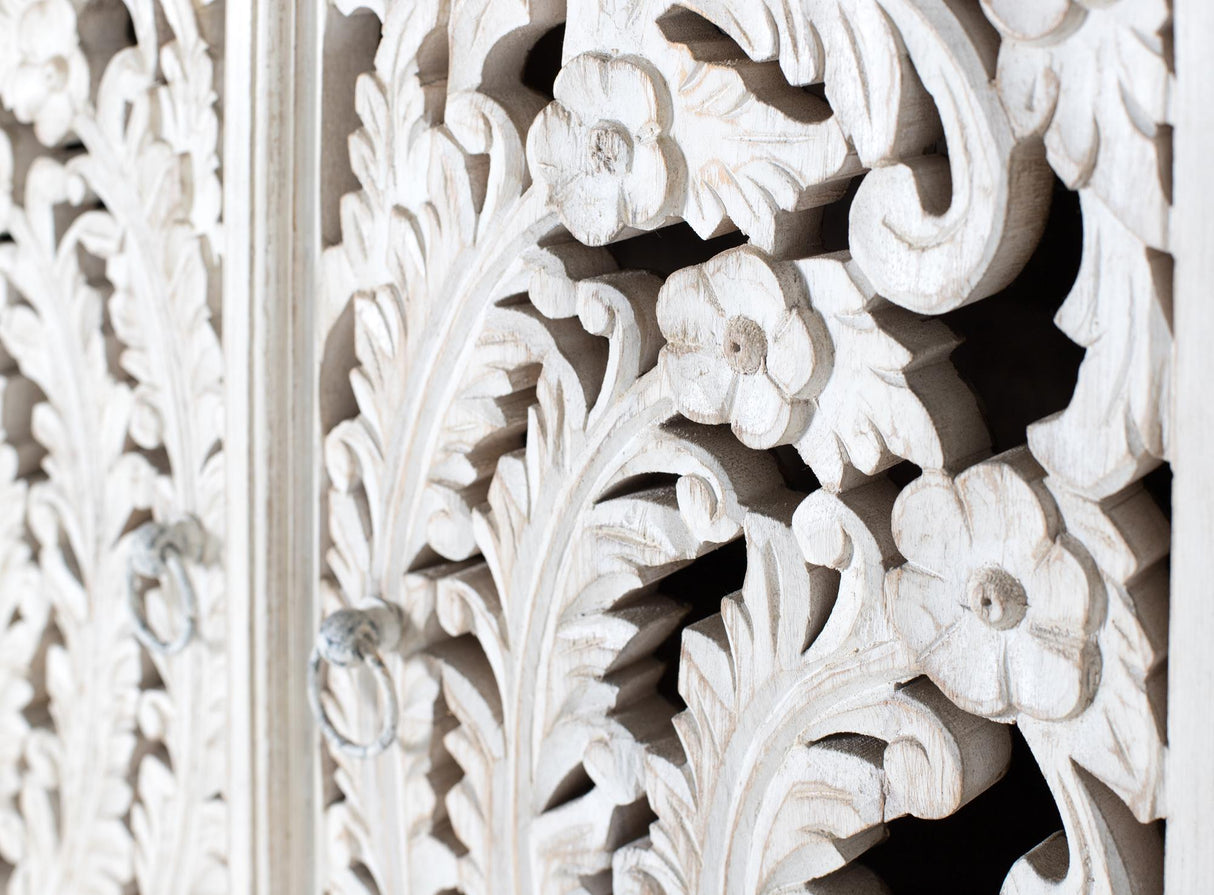 Dulap din Lemn de Mango cu 2 Usi Sculptate Manual Giner y Colomer