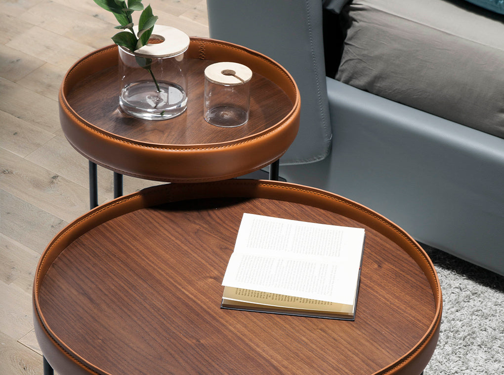 Masa de Cafea din Nuc cu Inel Tapitat in Piele Cognac Angel Cerda