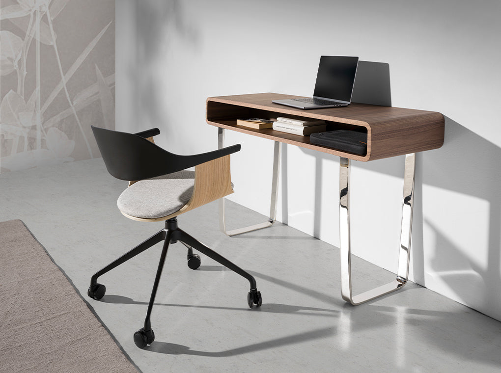 Consola cu Depozitare din Nuc cu Design Modern Angel Cerda