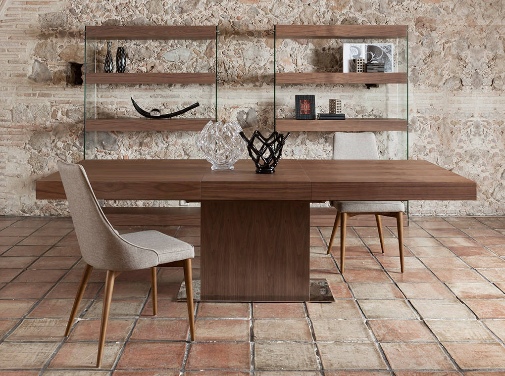 Biblioteca din Nuc si Sticla Securizata cu Design Modern Angel Cerda