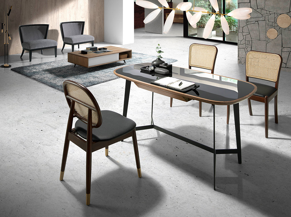 Birou din Lemn Masiv de Nuc si Sticla Neagra Angel Cerda