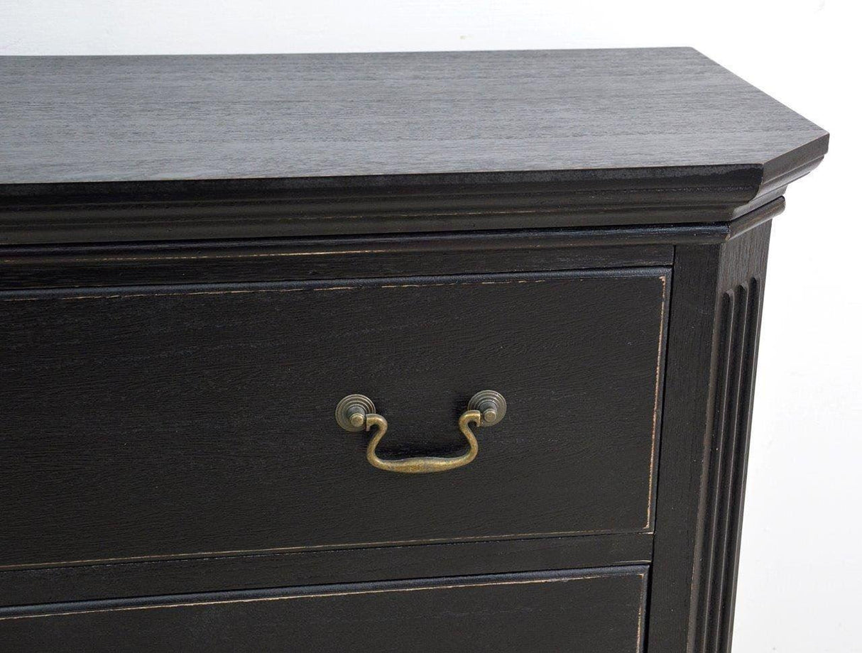 Comoda in Stil Clasic cu Picioare Drepte Livin Hill