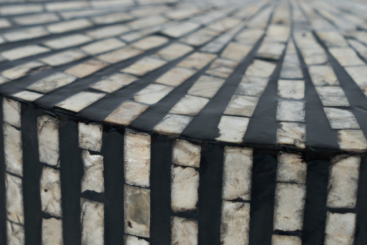 Masa Living cu Scoici Naturale cu Design Avangardist Livin Hill