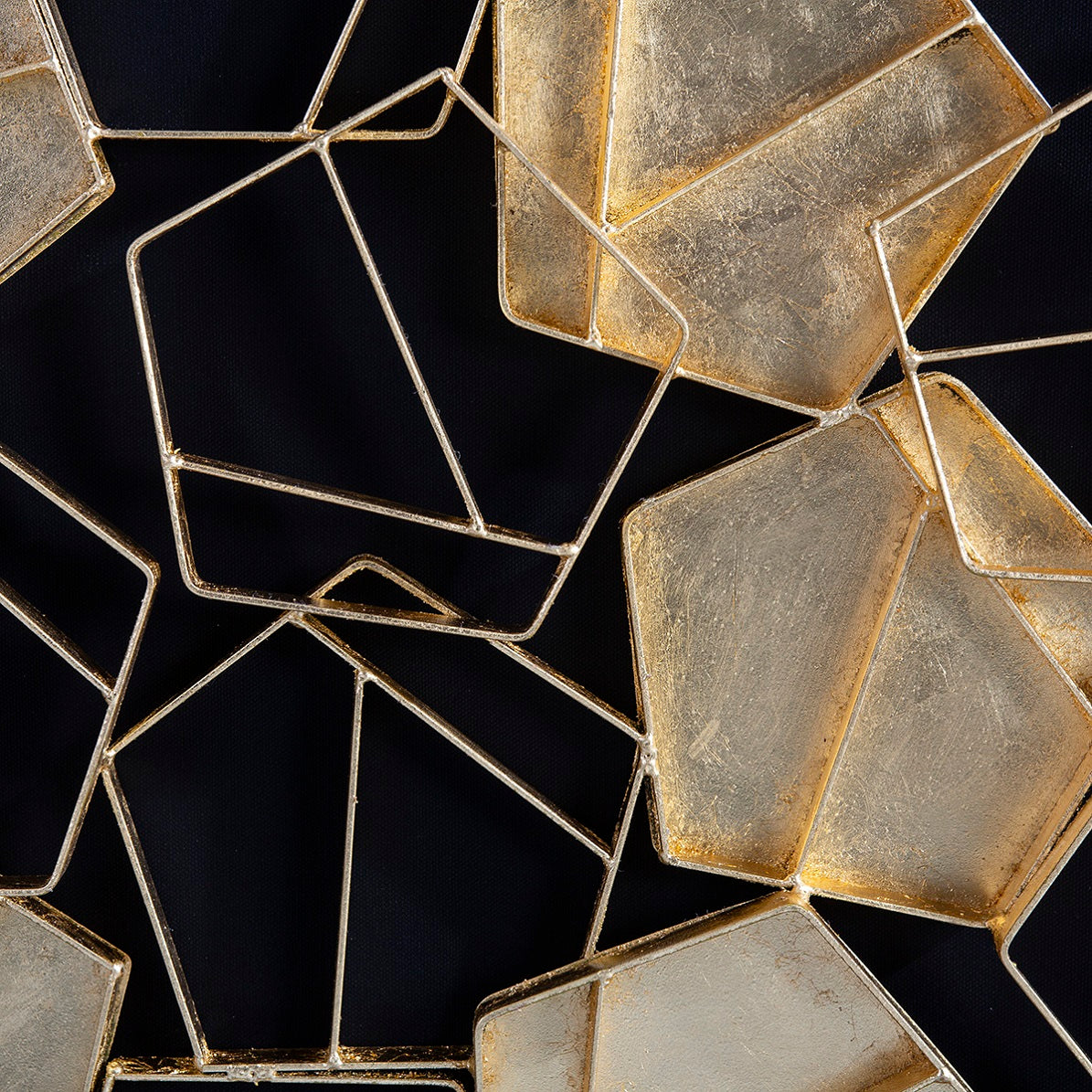 Tablou de Lemn Metal Auriu Pat Decor Thai Natura