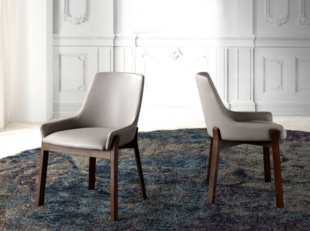 Scaun din Nuc cu Tapiterie din Piele Ecologica Angel Cerda