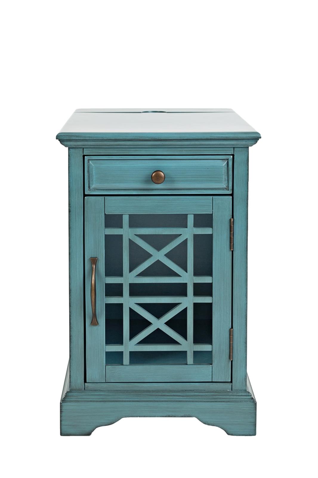 Noptiera din Lemn de Acacia cu Usi Ornamentale Livin Hill