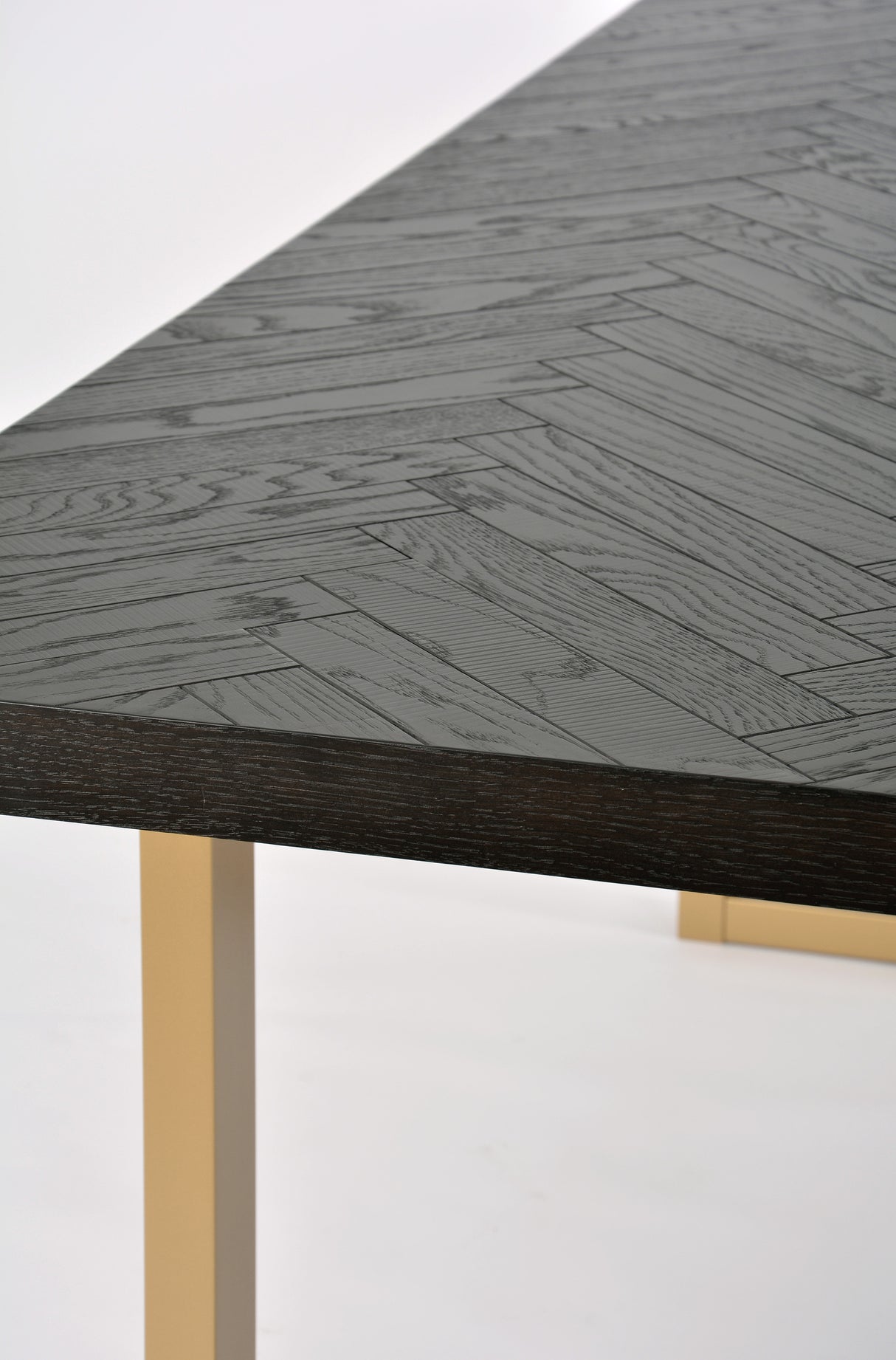 Masa Dining Negru Patinat din Stejar Masiv Livin Hill