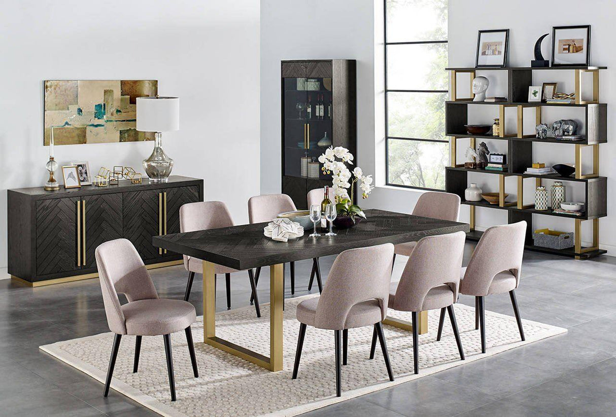 Masa Dining Negru Patinat din Stejar Masiv Livin Hill