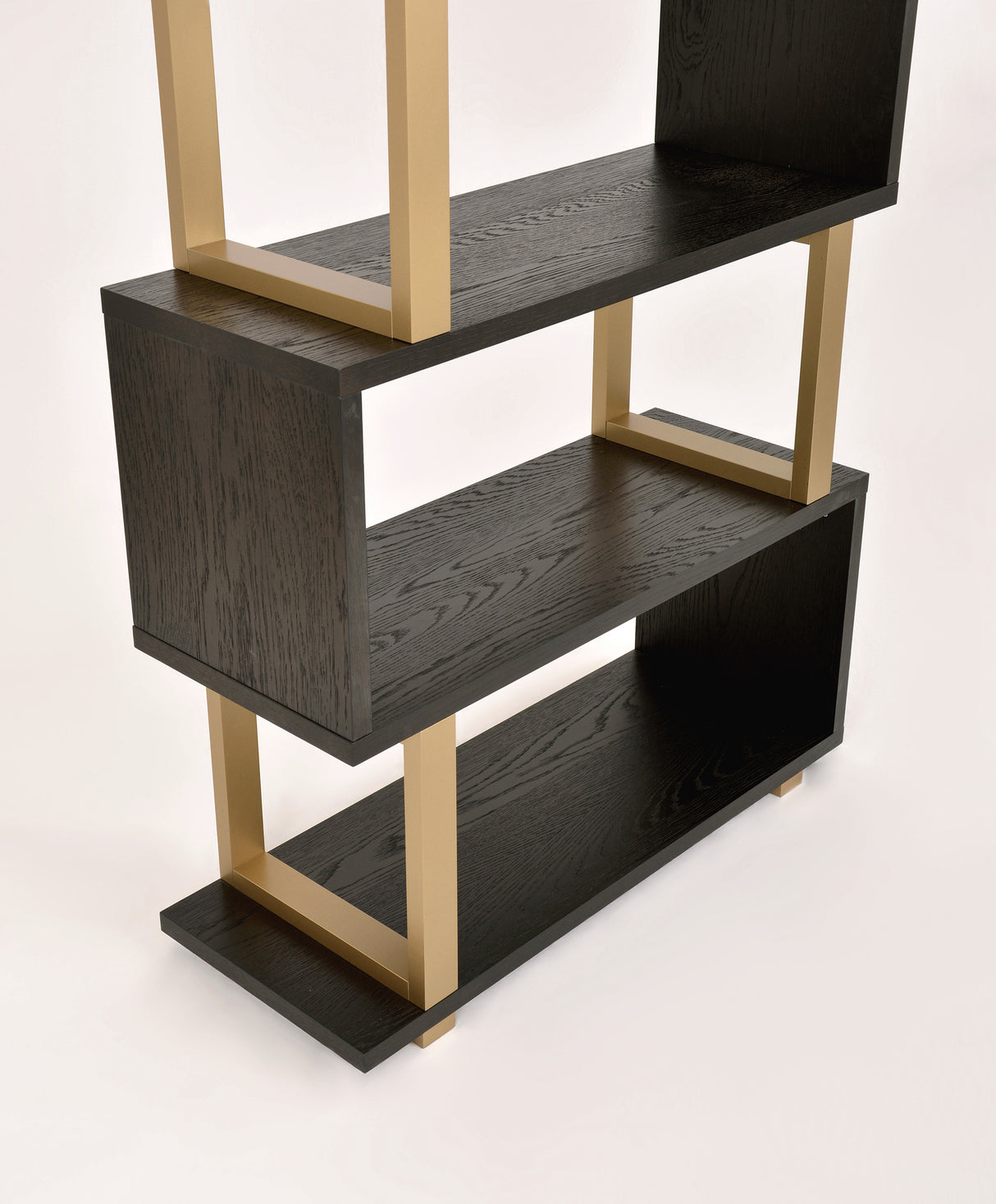 Biblioteca Moderna din Lemn de Fag cu Elemente Aurii Livin Hill