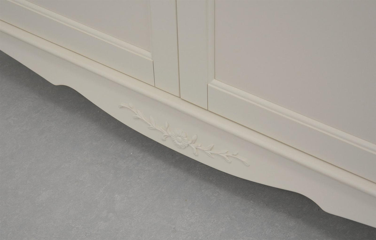 Dulap Alb Antic cu Picioare Sculptate si Manere Decorative Livin Hill