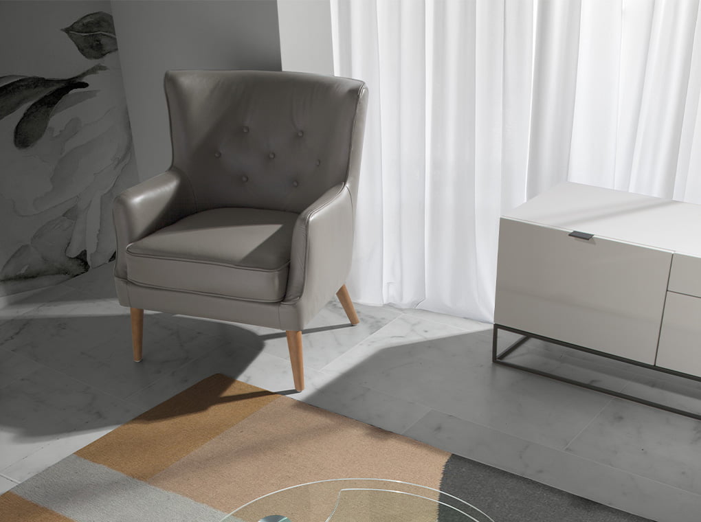 Fotoliu Chester din Piele Gri Inchis cu Structura din Lemn de Nuc Angel Cerda