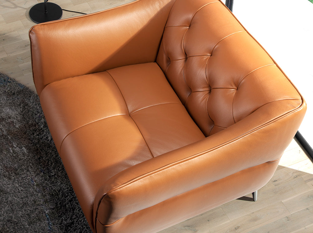 Fotoliu Tapitat in Piele Maro cu Model Capitonné Angel Cerda