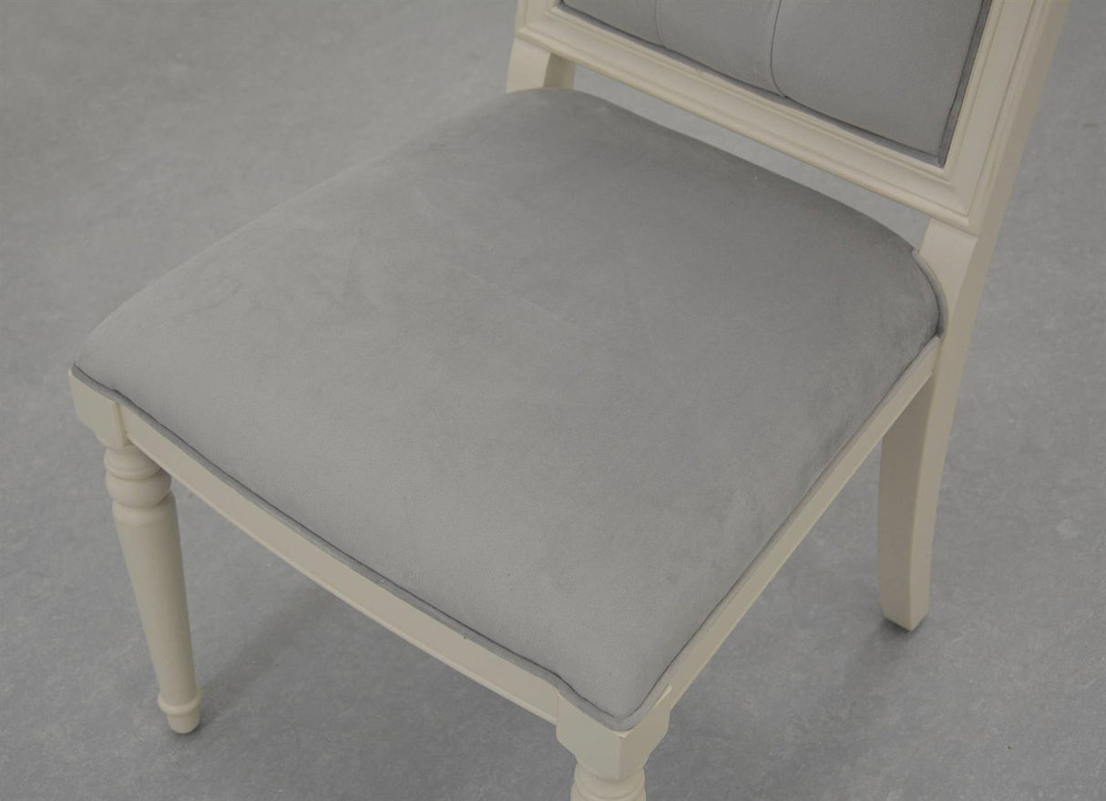 Scaun Provence Alb-Antichitate cu Picioare Sculptate si Cusatura Livin Hill