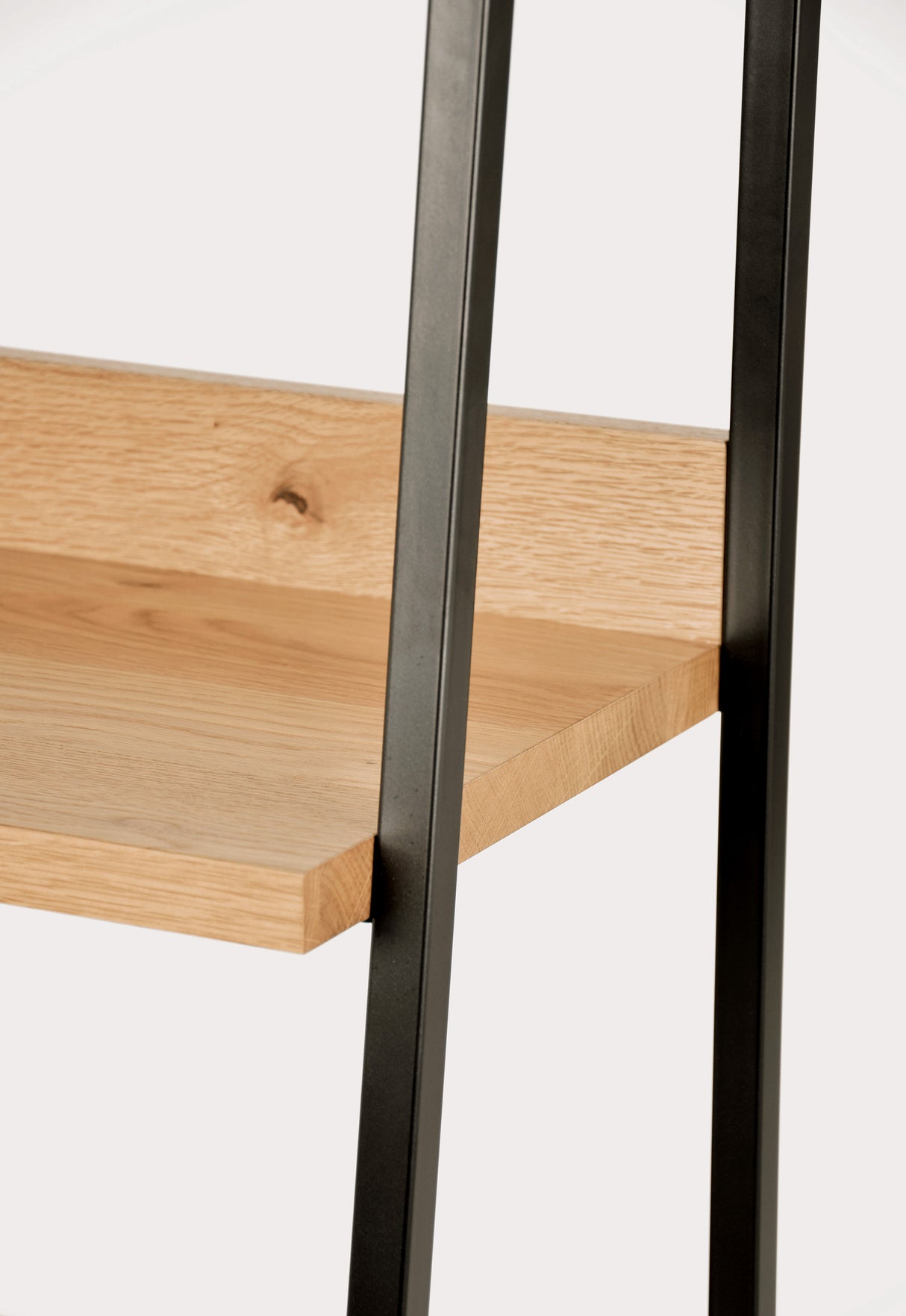 Biblioteca Loft din Stejar cu Picioare din Otel Livin Hill