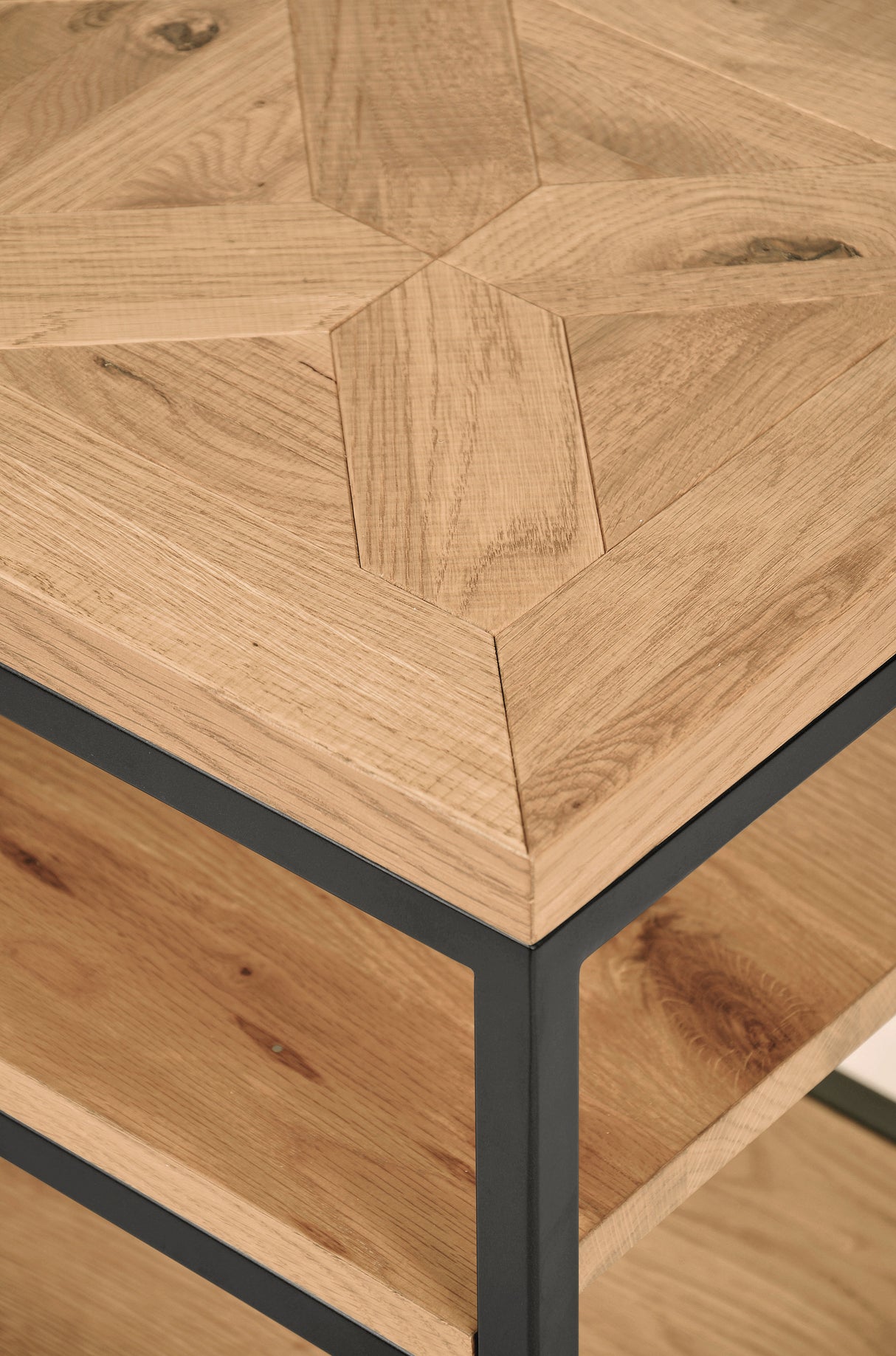 Consola TV Loft din Stejar cu Structura Metalica Livin Hill