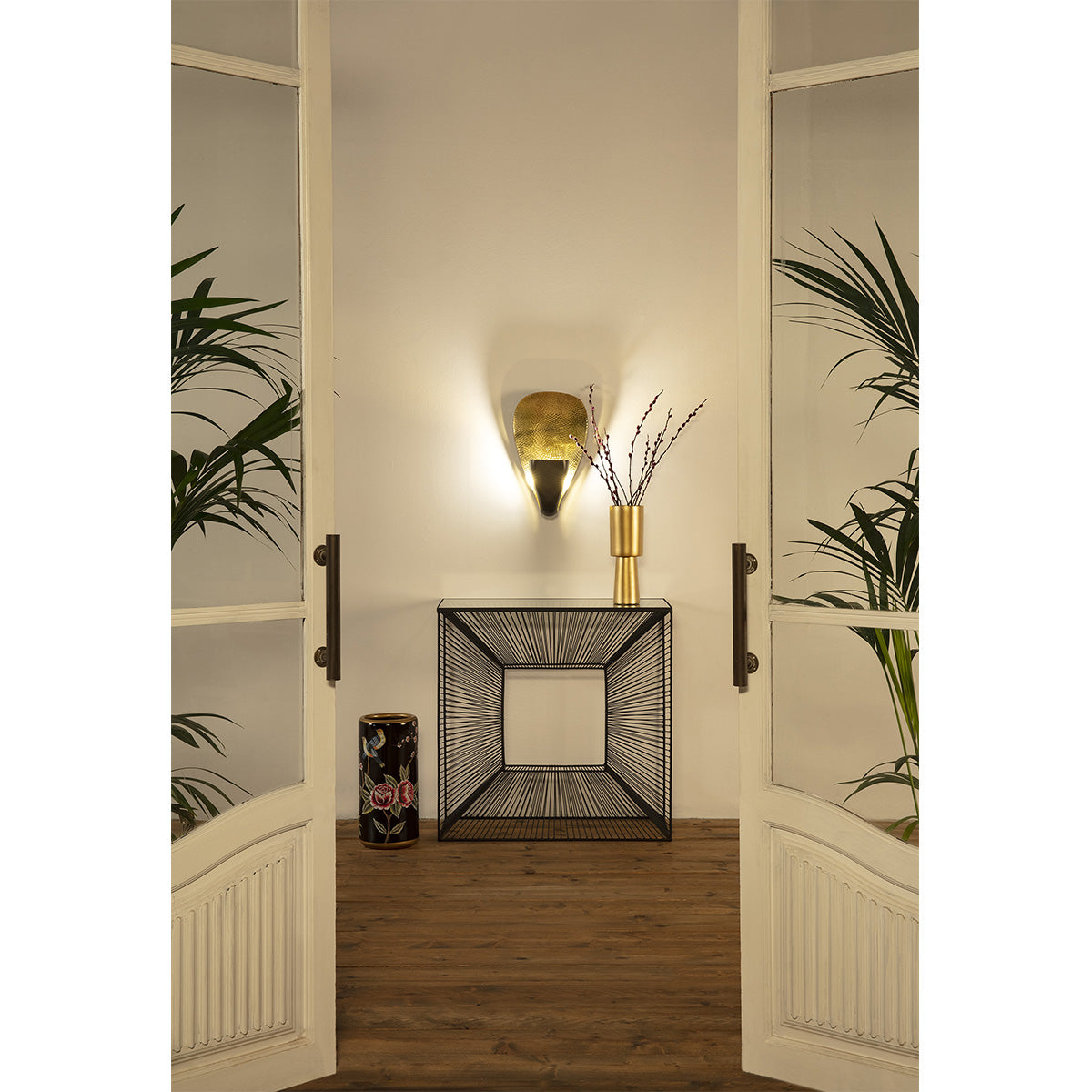 Consola Neagra din Sticla Metal Thai Natura