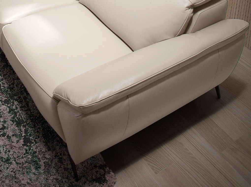 Canapea de Design Modern Tapitata in Piele Gri Taupe Angel Cerda