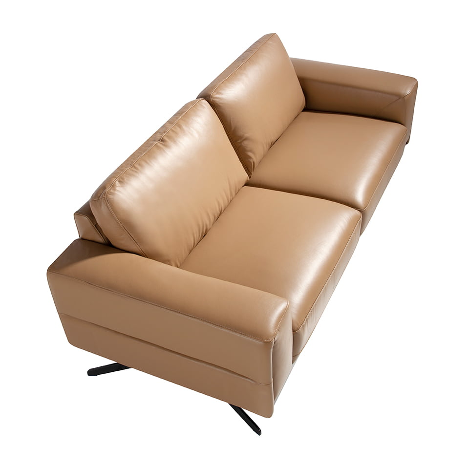 Canapea cu 3 locuri tapitata in piele de culoare Arena Angel Cerda