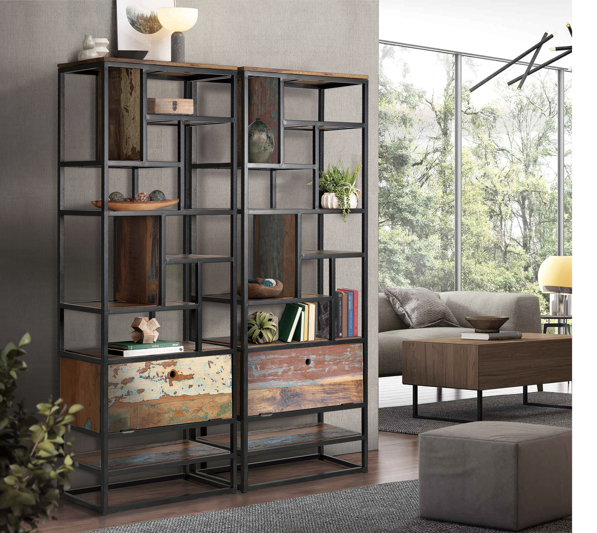 Biblioteca cu Usa Rabatabila din Lemn Reciclat si Structura Metalica Giner y Colomer