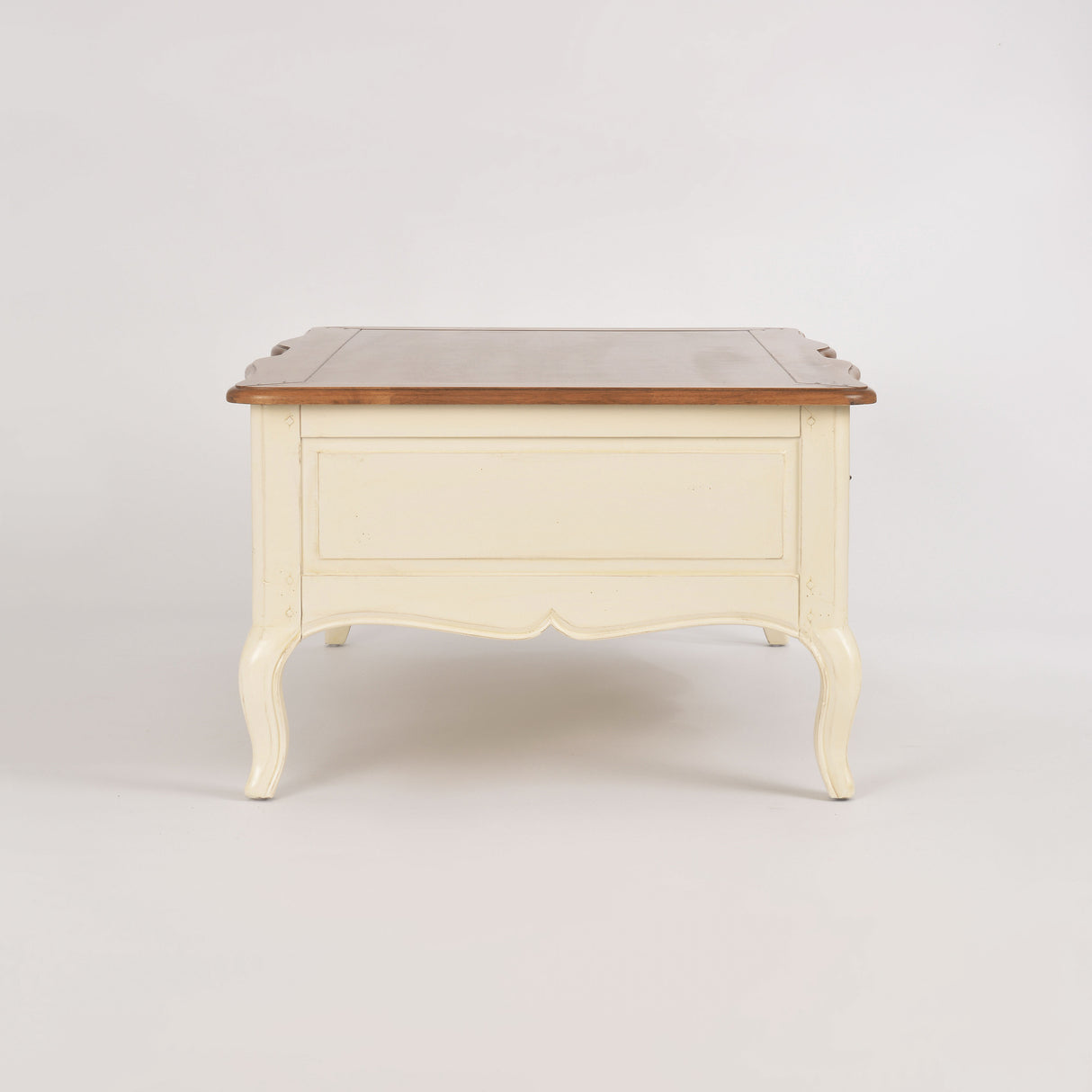 Masuta de Cafea din Lemn Masiv cu Picioare Sculptate Livin Hill