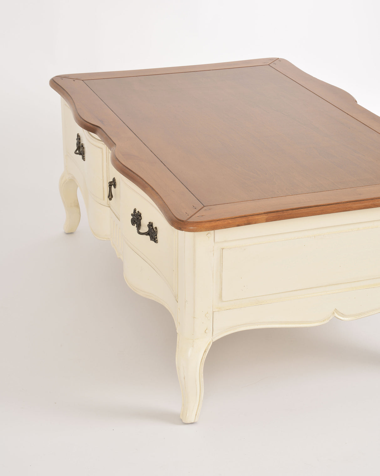 Masuta de Cafea din Lemn Masiv cu Picioare Sculptate Livin Hill