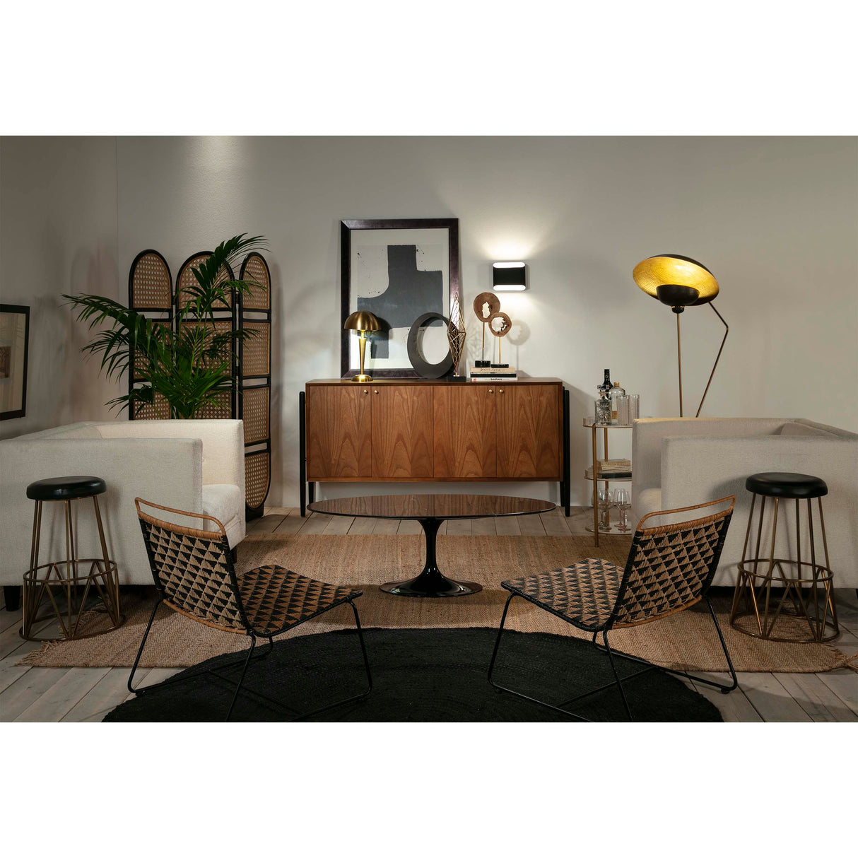 Veioza din Metal Aurit un Decor Thai Natura