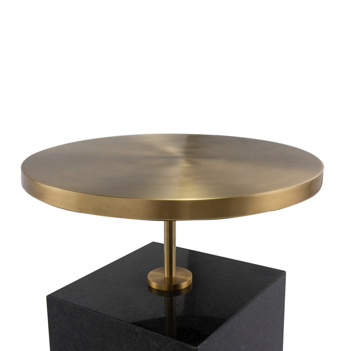 Masa Laterala Granit Negru Metal Auriu Thai Natura