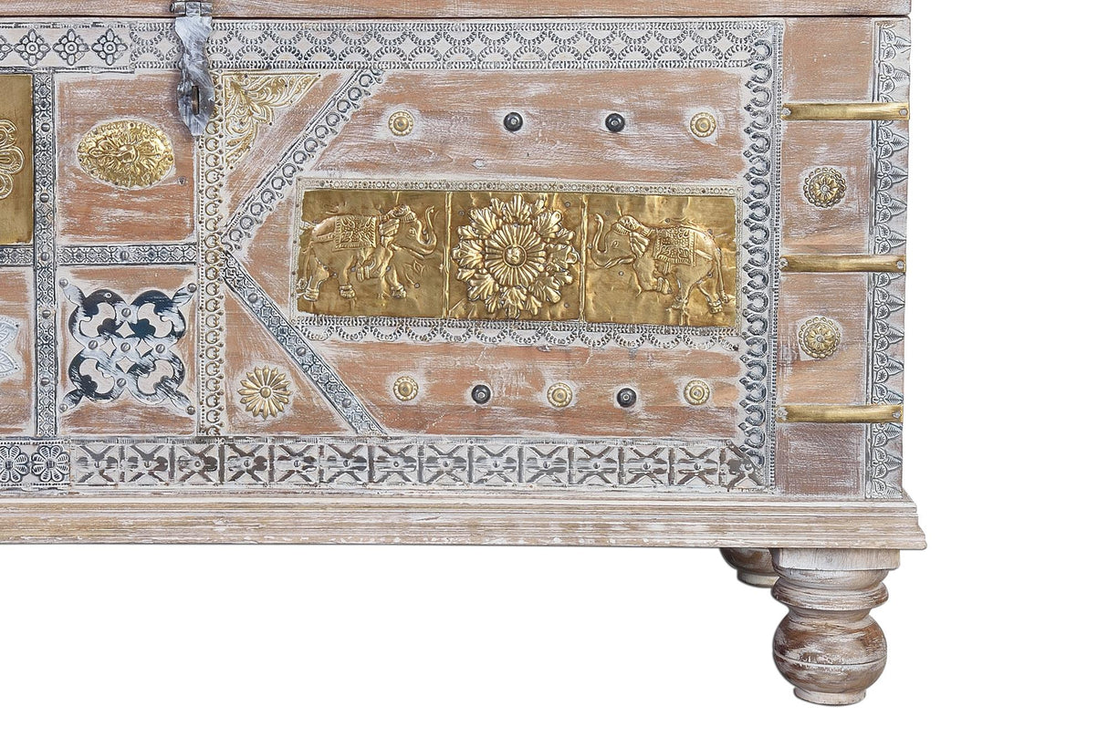 Cufar din Lemn de Mango cu Detalii de Bronz Giner y Colomer