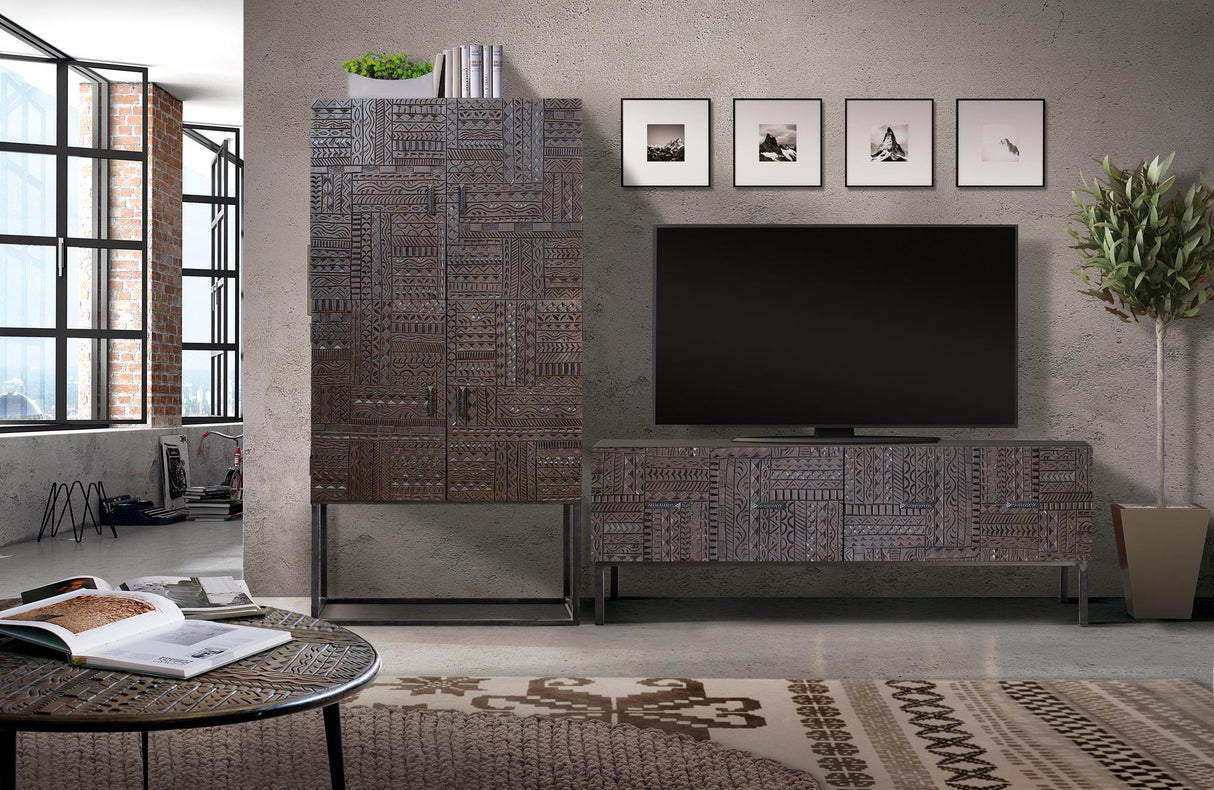 Dulap din Lemn Mango cu Hieroglife Sculptate Manual Giner y Colomer