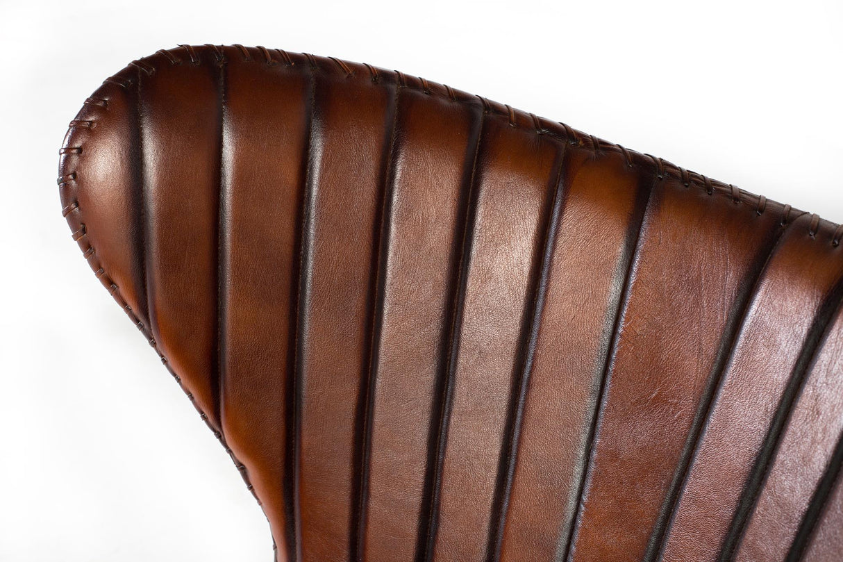 Fotoliu Tapitat cu Piele Maro cu Structura Metalica Giner y Colomer