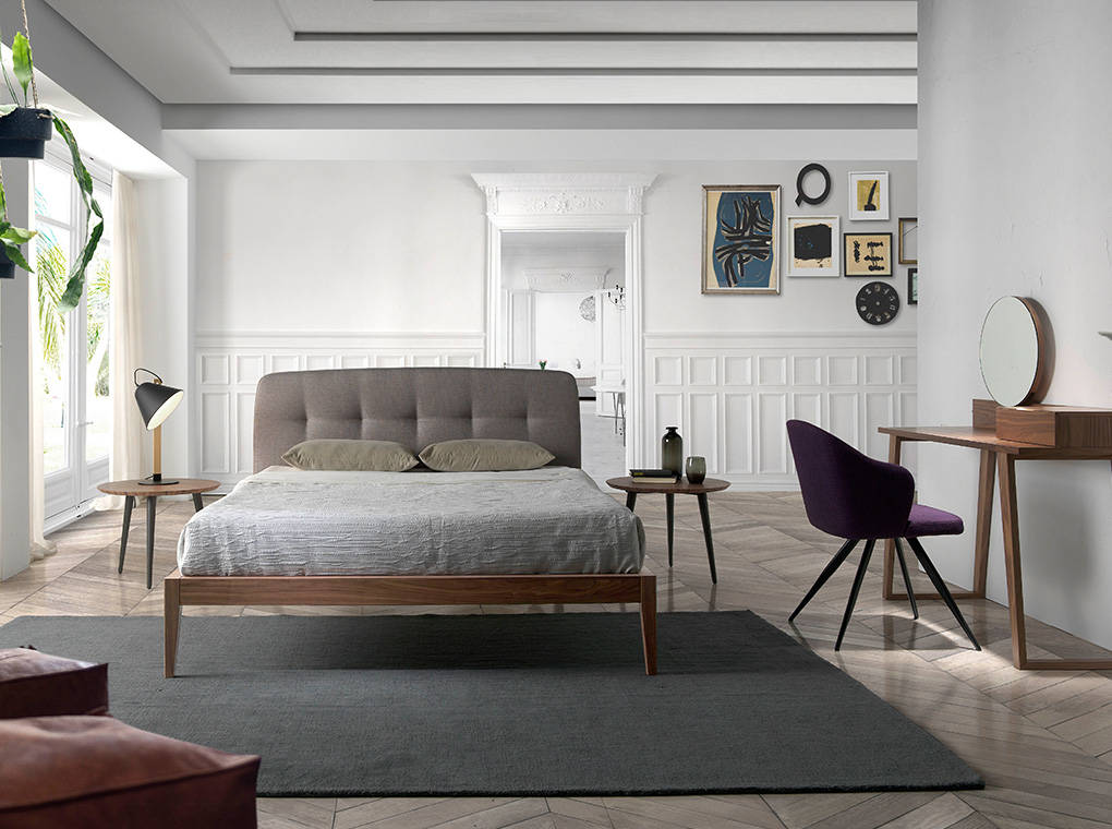 Masa de Machiaj din Lemn de Nuc cu Oglinda Angel Cerda