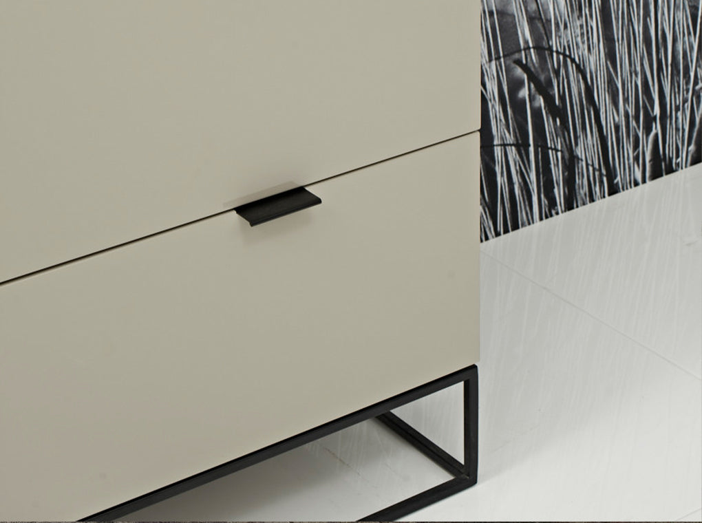 Noptiera Neagra din DM cu Structura de Otel Angel Cerda