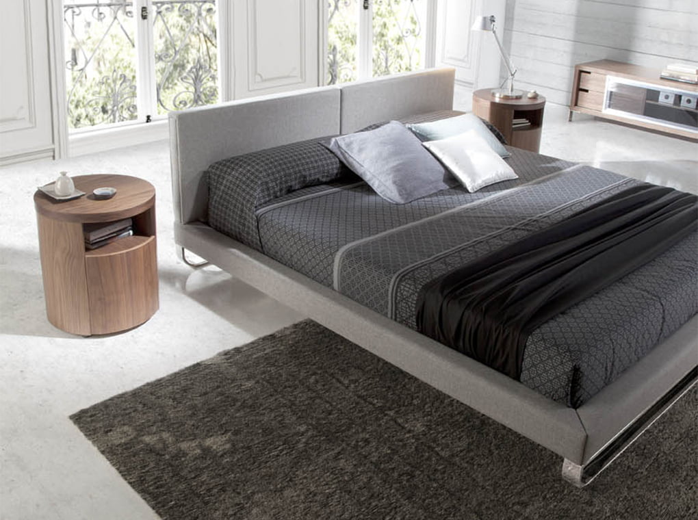 Noptiera Rotunda din Nuc cu Sertar Moale Angel Cerda