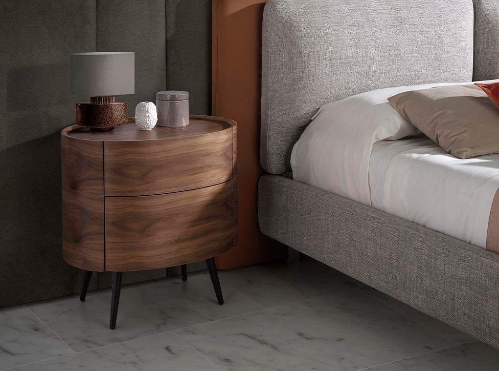 Noptiera Ovala din Nuc cu Picioare din Otel Inoxidabil Angel Cerda