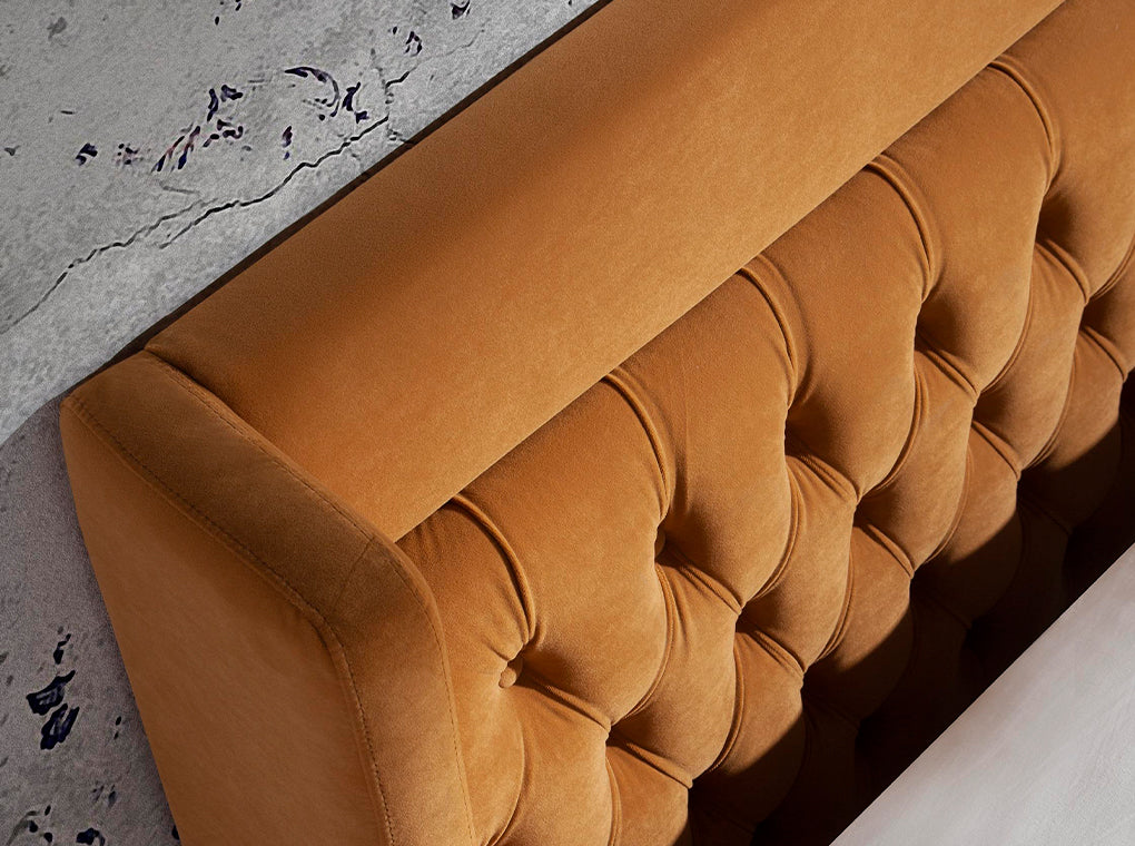 Pat dublu tapitat cu material catifelat matlasat Angel Cerda