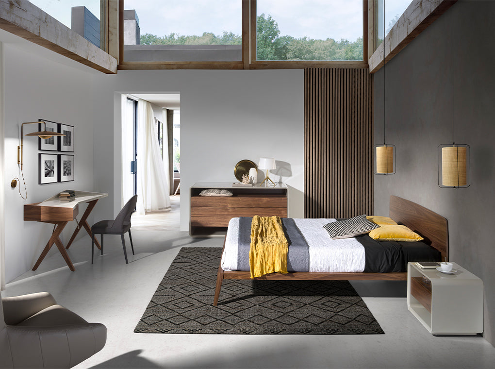 Noptiera din Lemn Lacuit si Nuc Angel Cerda