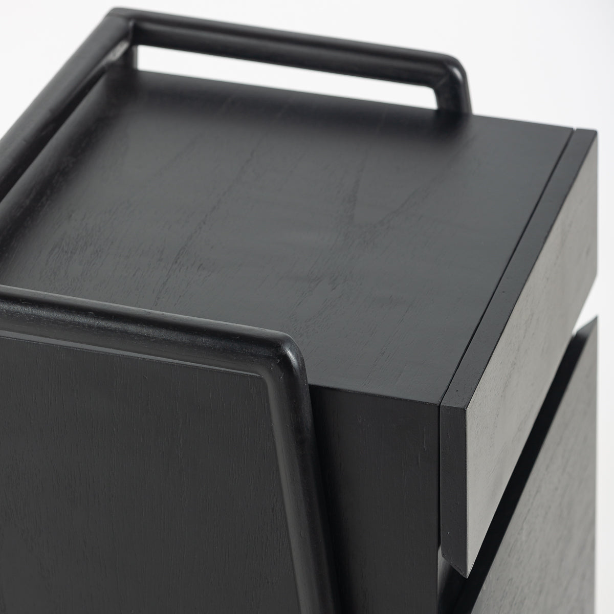 Noptiera din Cedru Neagra Thai Natura