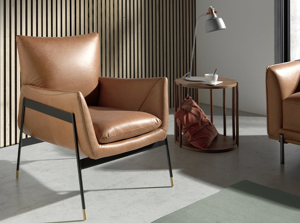 Veioza din Otel Gri si Detalii de Bronz Angel Cerda