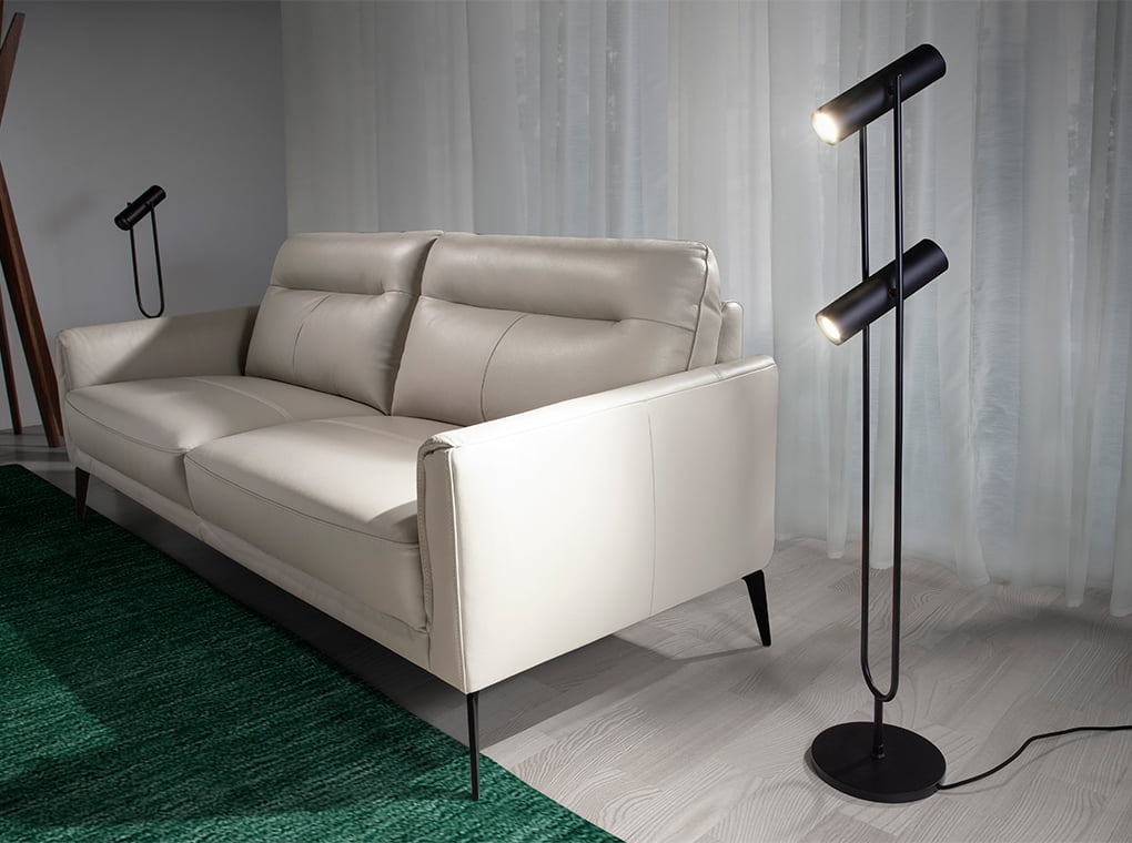 Lampadar din Otel Aur si Negru cu Doua Spoturi Reglabile Angel Cerda