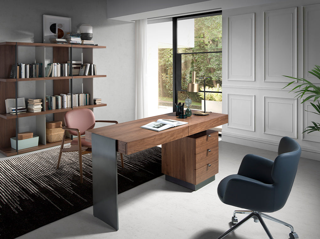 Lampa de Masa din Aluminiu Aurit si Otel Negru Angel Cerda