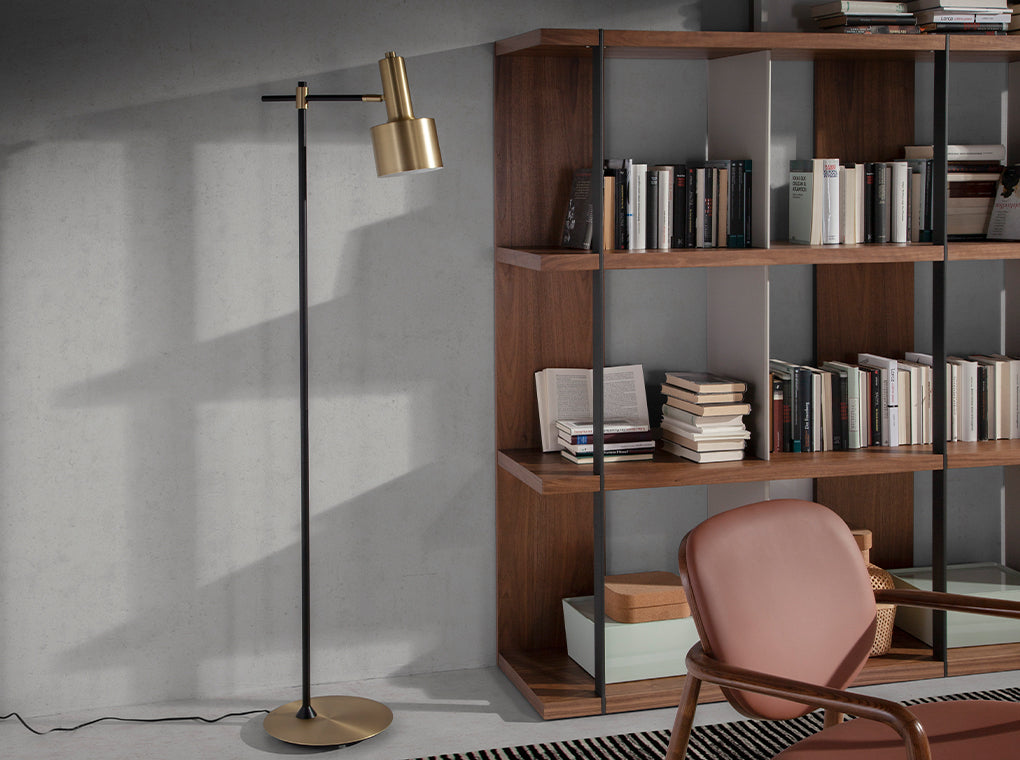 Lampadar de Podea din Aluminiu Aurit si Otel Negru Angel Cerda