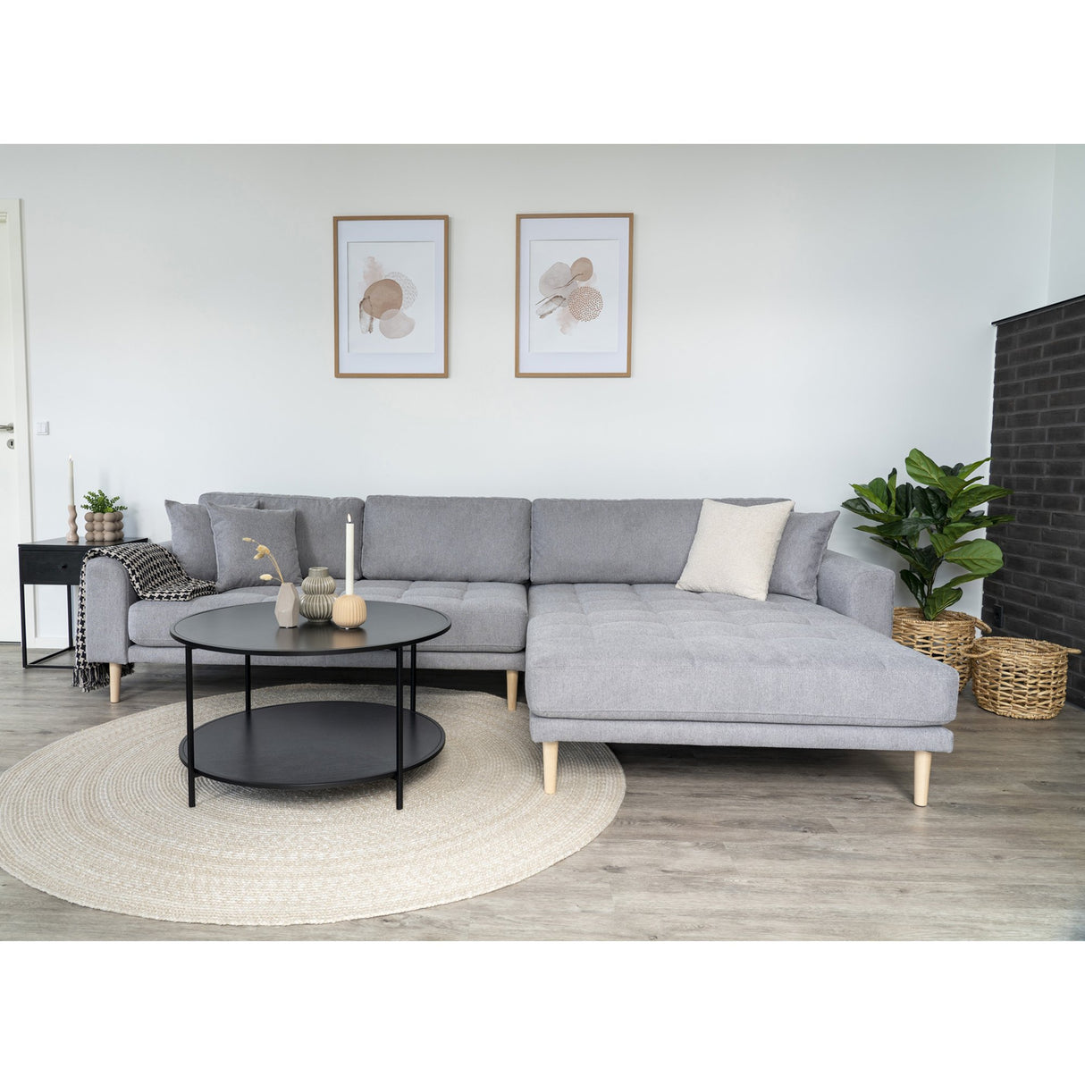 Canapea Lido Lounge Gri Deschis cu Perna si Picioare din Lemn Natural House Nordic